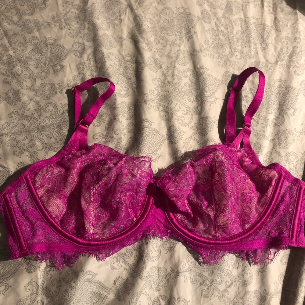 VS Very Sexy unlined Demi bra
